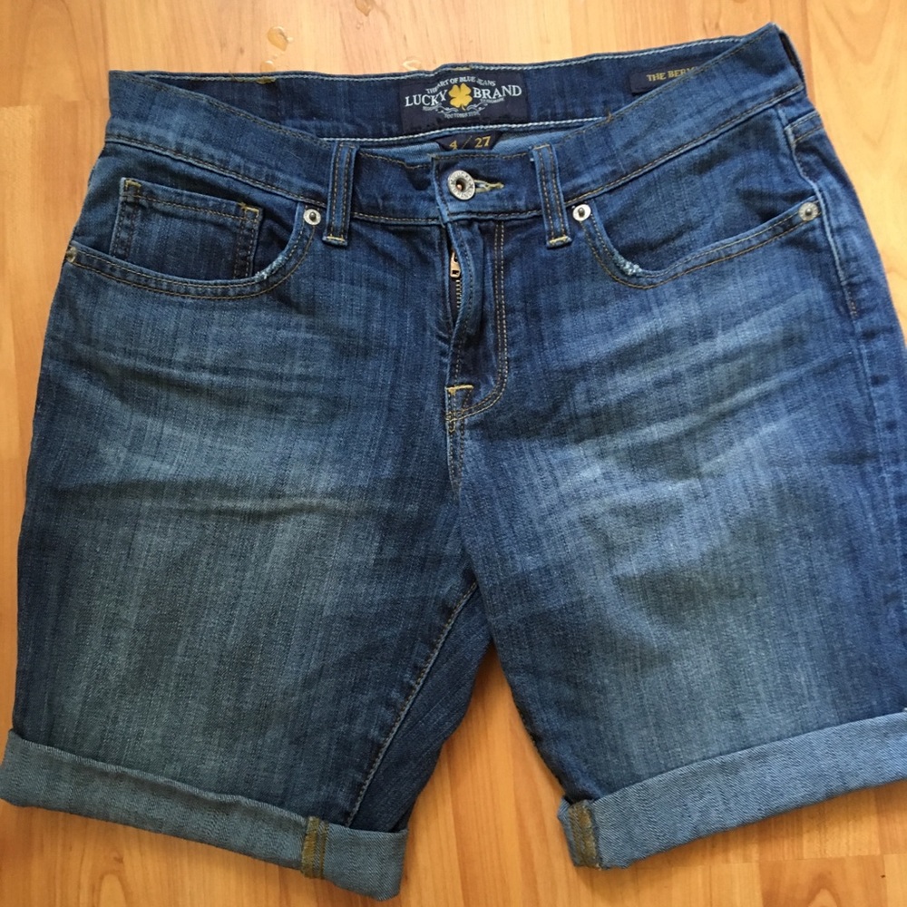 Lucky Brand bermuda denim shorts size 4/27